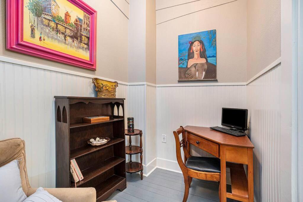 Beachy Bungalow! 2Bd, King Bed กาลเวสตัน ภายนอก รูปภาพ